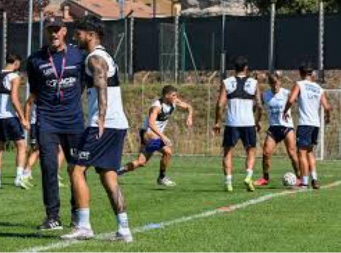 Arezzo-Gubbio: Di Carlo Cerca la Svolta per Superare la "Sindrome da Pareggio"