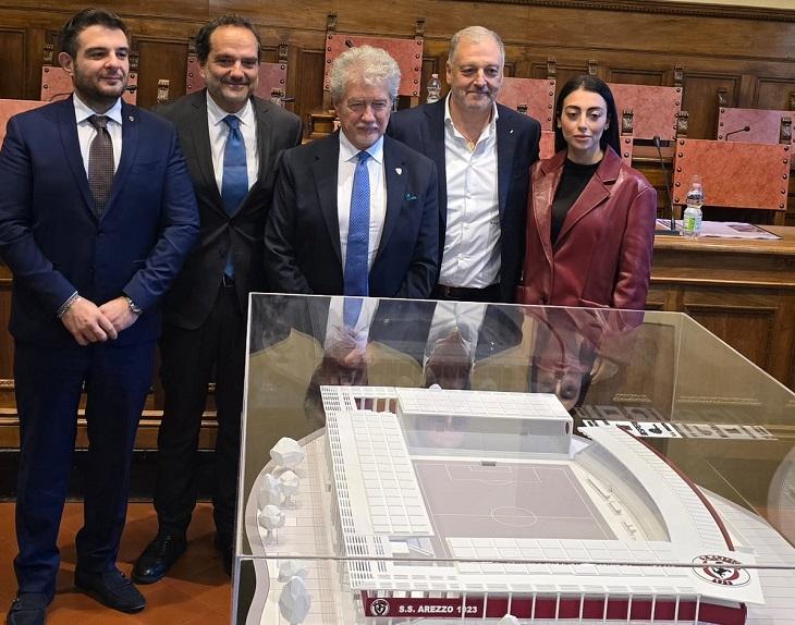 Il "Città di Arezzo" si fa green: Presentato il progetto per uno stadio autosufficiente e a zero impatto