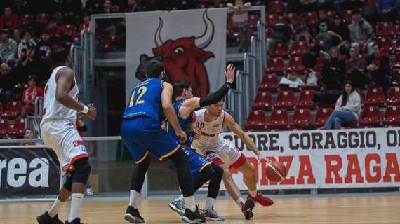 Serie B Nazionale : Umana San Giobbe Basket - Power Basket Salerno 79 - 76