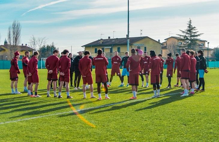 Arezzo, lo stadio non basta più: aperti altri 550 posti in Curva Sud!