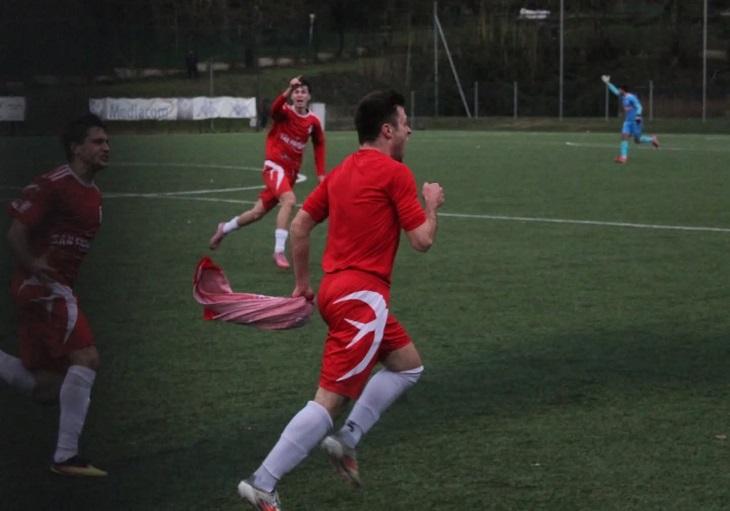 Antella, l'impresa svanisce al 96': Saccardi salva la capolista.