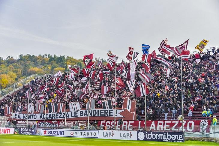Arezzo-Ravenna, l'appuntamento con la Storia: il "Città di Arezzo" si veste a festa.