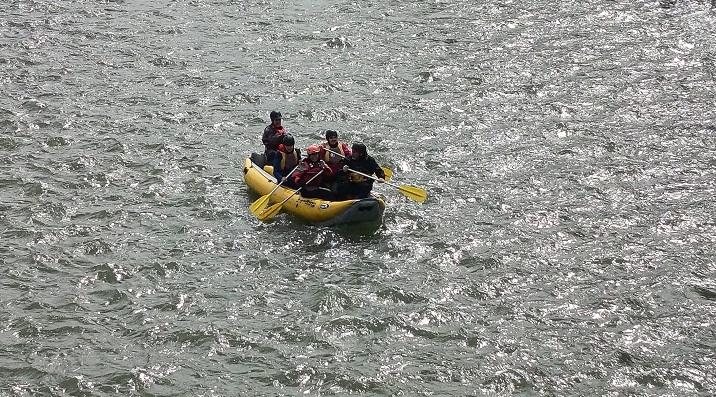 Terra Amara entra nella storia: è il primo equipaggio a trionfare al PalioRafting 2026.