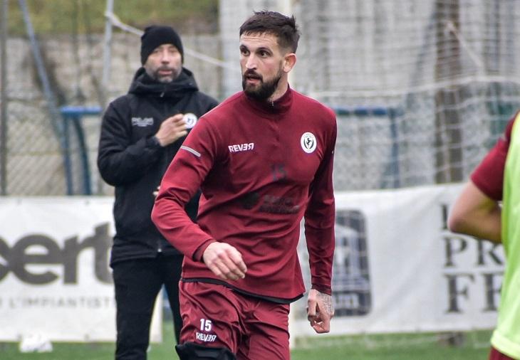 Arezzo a Gubbio con la difesa blindata: Bucchi studia il piano B