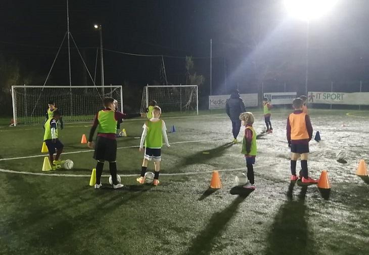 Scuola Calcio 2016: Possesso, Tuffi e Passione al "Francesco Lorenzetti"