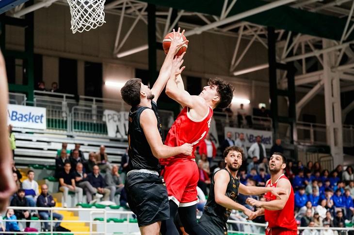 Destinazione Playoff: i Bulls sbarcano a Imola per il sogno