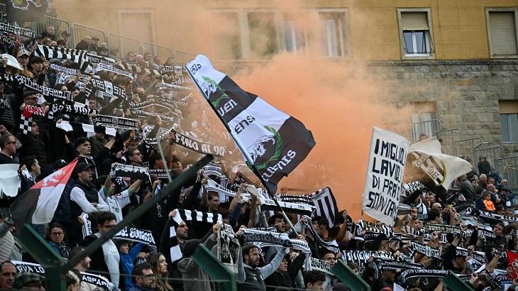 Serie D: Dopo l’anticipo del Trestina, la 25ª giornata si infiamma con Seravezza-Tau