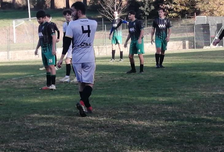 Brivido in Categoria 2: L'Atletico Piazzetta Rallenta, l'Asciano Aggancia la Vetta!