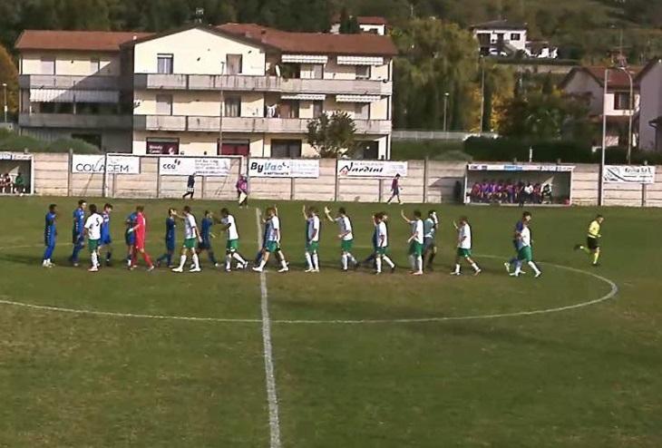 Derby del Casentino interrotto per un’ora: Rassina e Poppi si annullano (0-0)