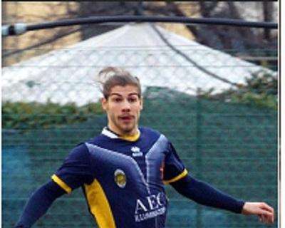 Bibbiena scatenata sul mercato arriva Alex Manneli in rosso blu