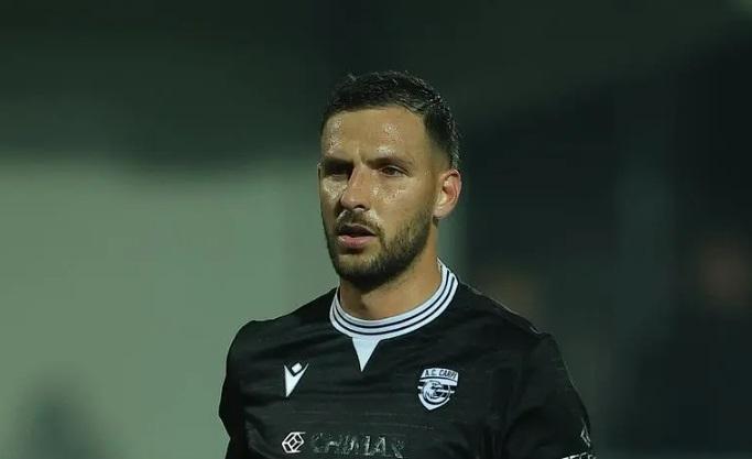 Arezzo, un Mercato da "Big" per Blindare la Vetta: Bucchi sogna la Trazione Anteriore