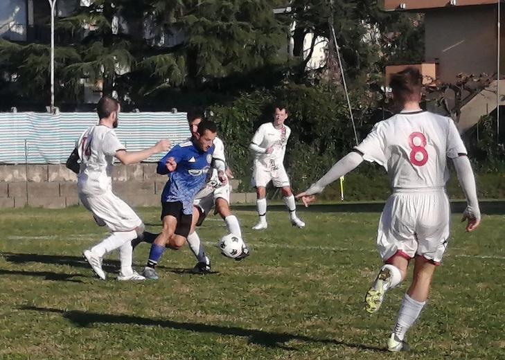 Eccellenza Girone C: La Lokomotiv Cavriglia scappa, frenata per la Penna ’85.