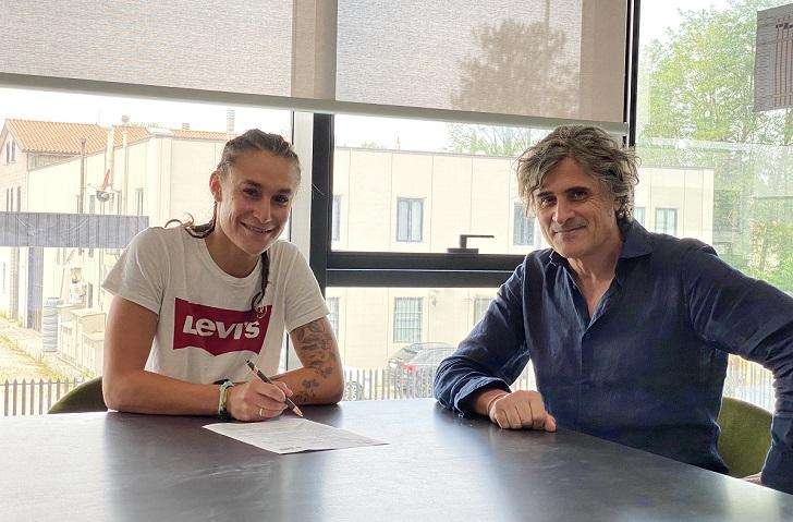 Costanza Razzolini rinnova con l'ACF Arezzo