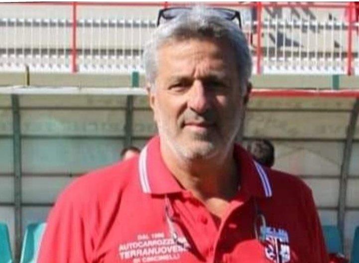 Oltre il campo, verso la vita: Donello Resti saluta la famiglia biancorossa.