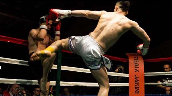 “Le stelle del ring”, il meglio della kickboxing italiana combatte a Capolona