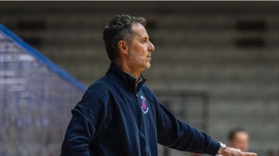 Coach Angiolini traccia il futuro della Jolly Basket: "Un roster di qualità per la massima serie"