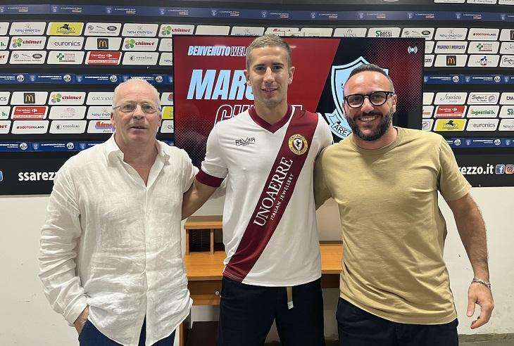 La Società Sportiva Arezzo ufficializza l' arrivo di di Marco Chiosa in amaranto.