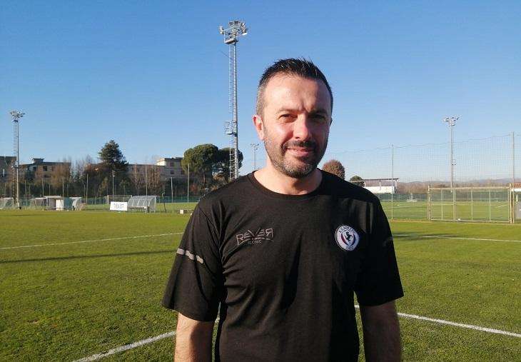 Mister Bricca, L'Architetto della Crescita Amaranto