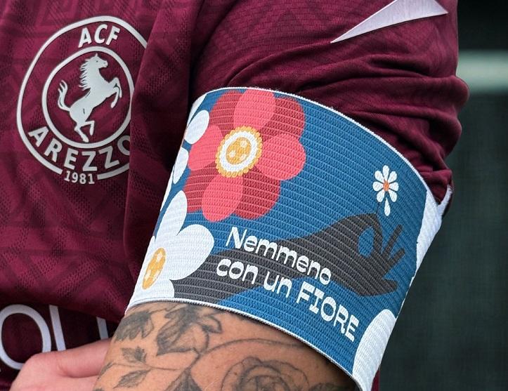 ACF Arezzo in Campo Contro la Violenza: L'Impegno per il 25 Novembre