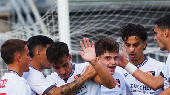 Montevarchi Scatenato: 3-2 al Seravezza, Prima Vittoria e Addio al Primato