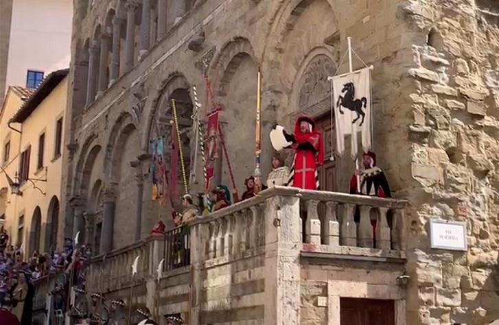 Saracino, svelata la 149ª Lancia d'Oro: Arezzo celebra il centenario di Unoaerre