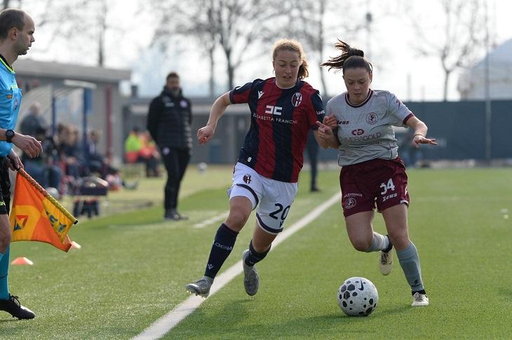 Il muro dell'Arezzo regge un'ora, poi sale in cattedra il Bologna.