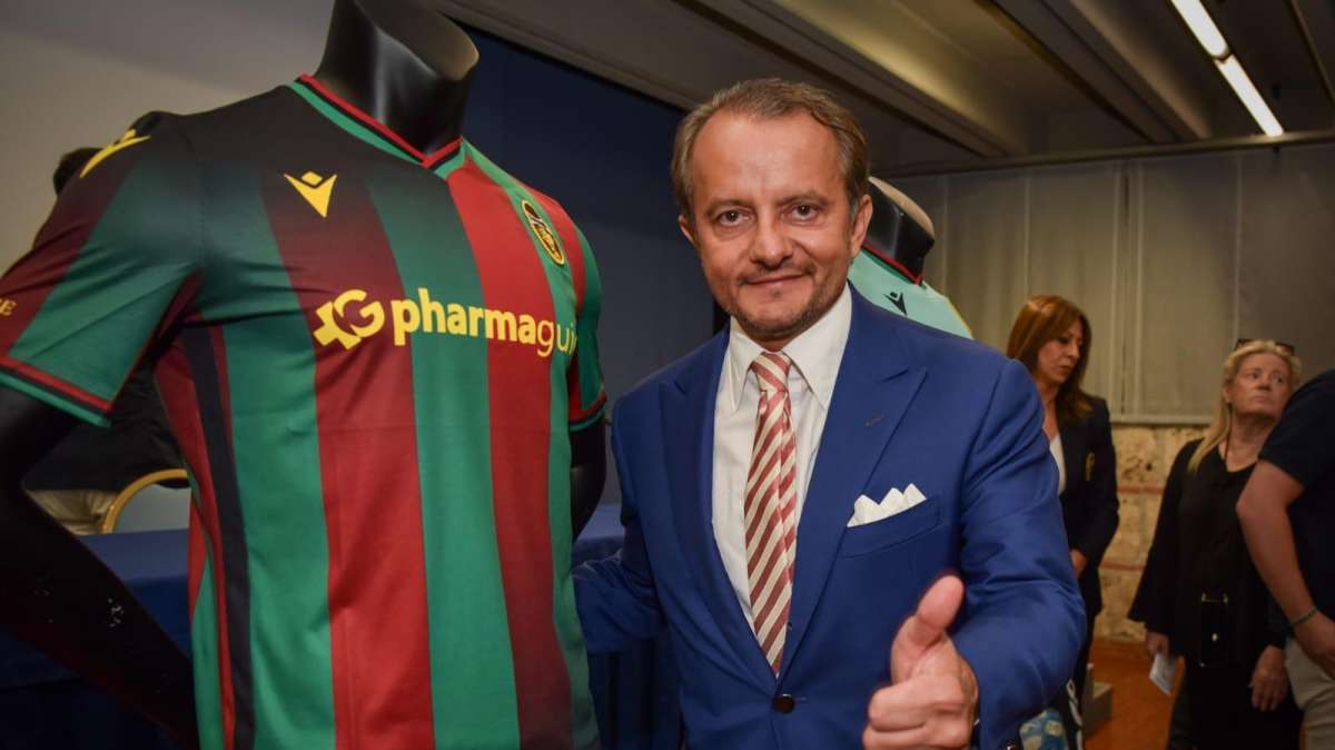 Ternana, domani è il giorno della campagna abbonamenti e delle maglie