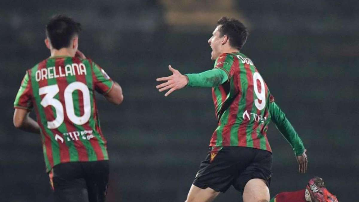 Orellana e Dubickas - Foto Ternana Calcio