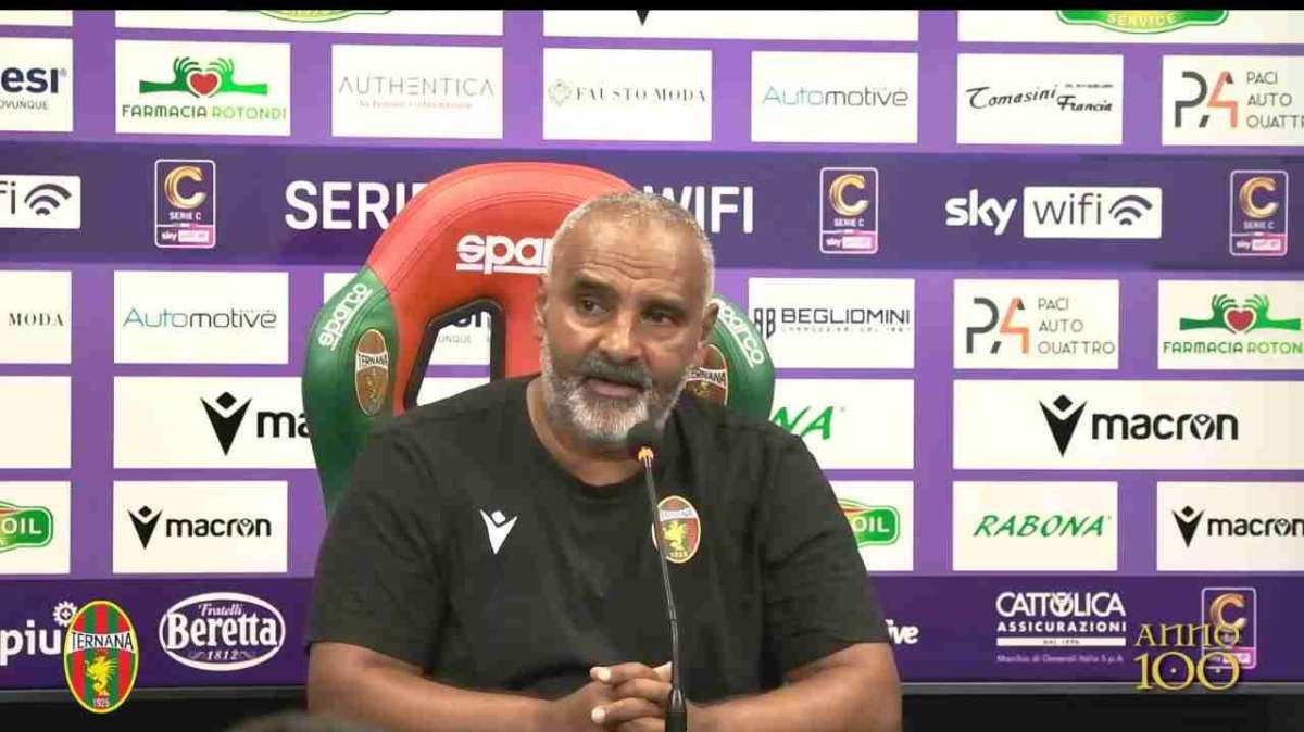 Fabio Liverani allenatore della Ternana Calcio 