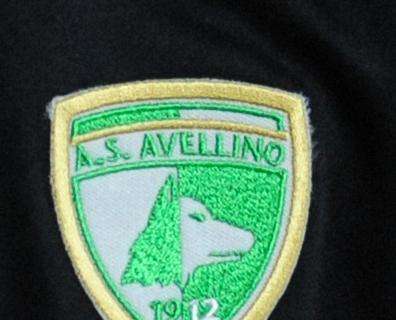 Serie C - L'Avellino sospende le attività: tre giocatori positivi al Covid-19