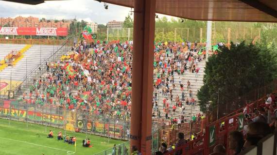 Perugia-Ternana 1-1: finisce il match tra gli applausi e un silenzio surreale