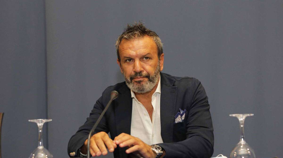 Mercato Ternana, ultime ore per rinforzare e sfoltire la rosa