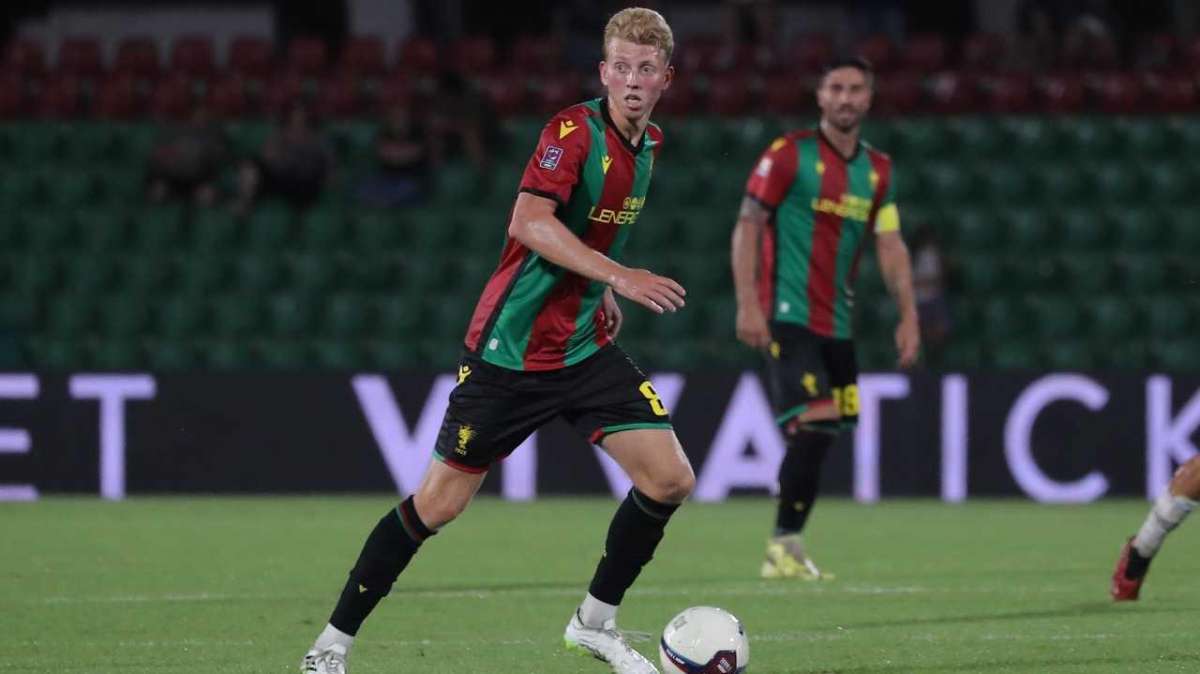 Kees De Boer centrocampista della Ternana