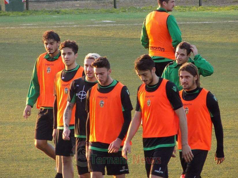 Ternana: allenamento senza pubblico e inizio del ritiro