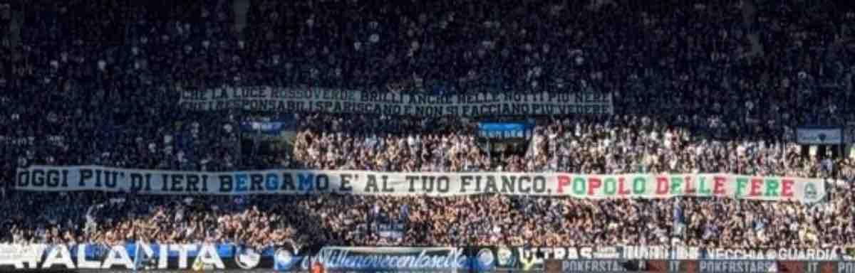 Ternana, striscioni in curva dell'Atalanta a sostegno della tifoseria rossoverde