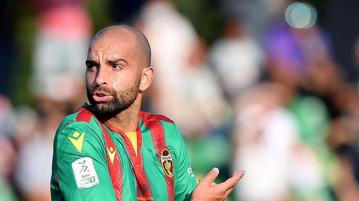 Ternana notiziario, lavoro differenziato per 6 rossoverdi