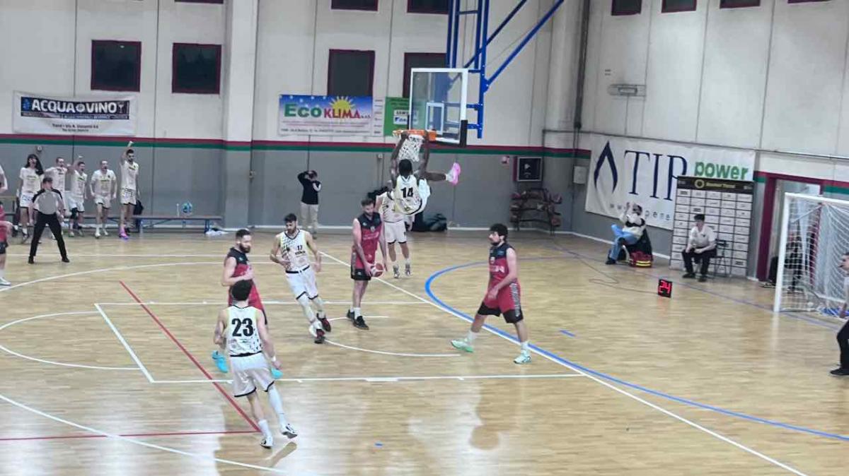 Esseti Basket Terni vs Bastia