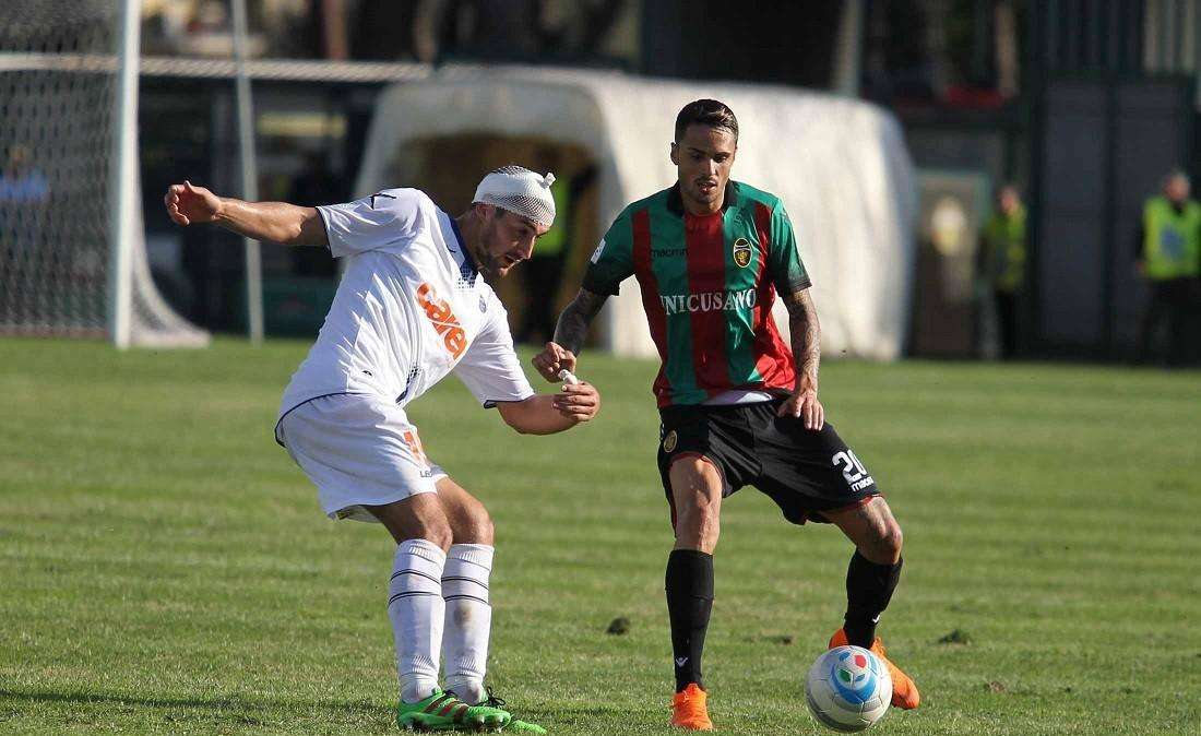 Ternana - Il Livorno non riscatterà Salzano, che torna in rossoverde