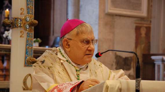 vescovo Giuseppe Piemontese 