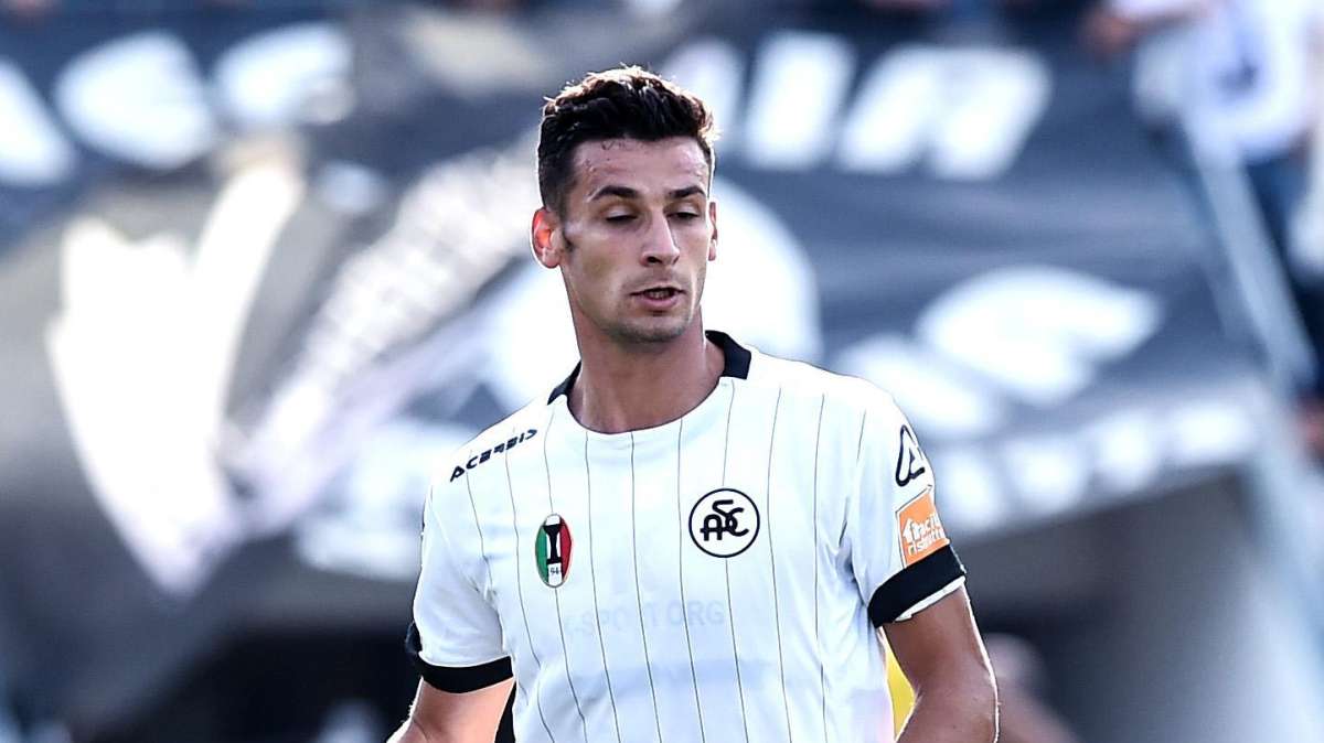 Ternana mercato, cambi di strategia per il terzino e gli obiettivi rossoverdi