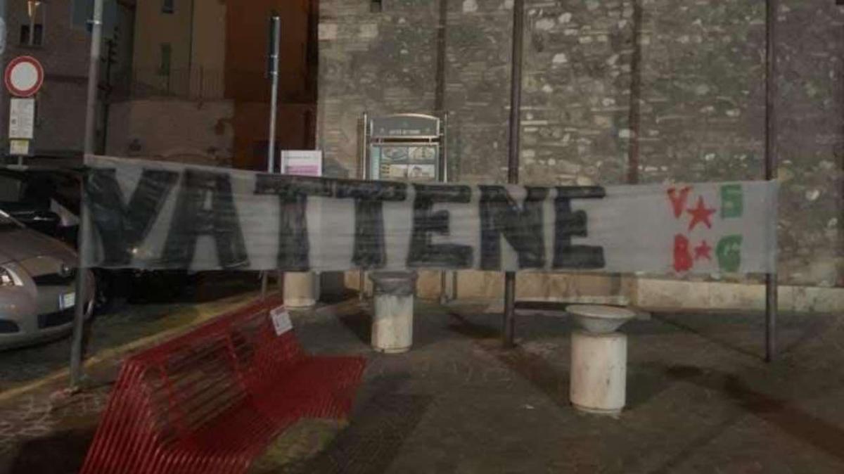 Striscione vs Bandecchi