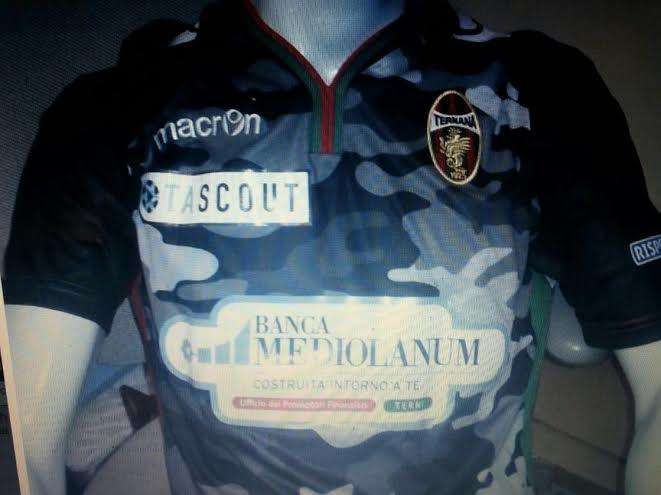 FOTO - Così sarà la nuova maglia con gli sponsor!