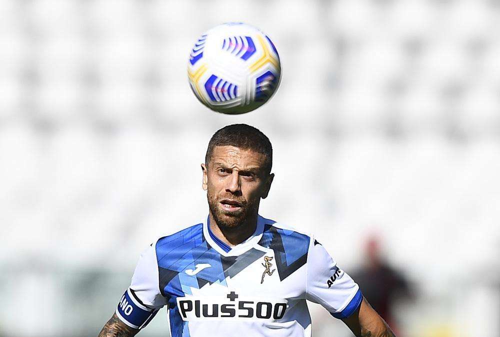 Il saluto del Papu Gomez alla scuola calcio di Riccardo Zampagna - VIDEO
