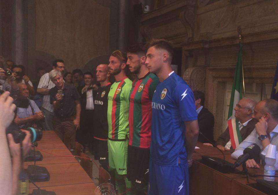 Vi piacciono le nuove maglie della Ternana? Ecco cosa ci avete detto