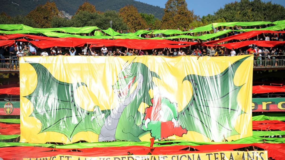 Senti chi parla in casa Ternana: nessun “caso”