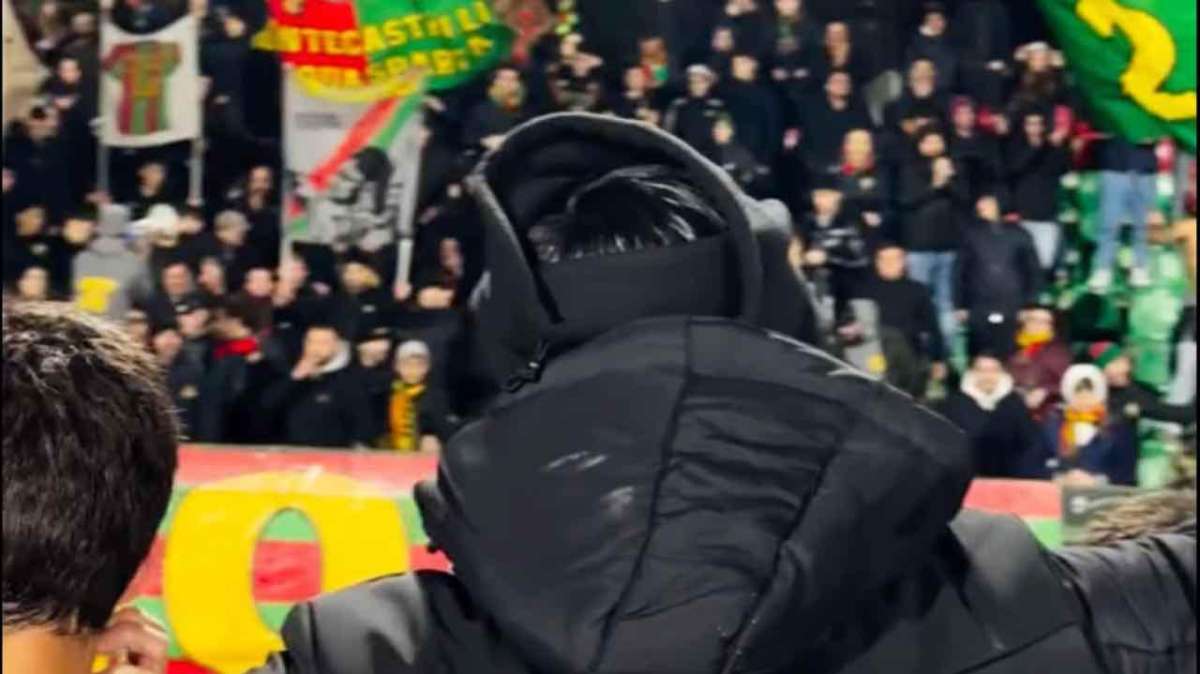 il saluto della curva nord alla Ternana - Foto Ternana Calcio