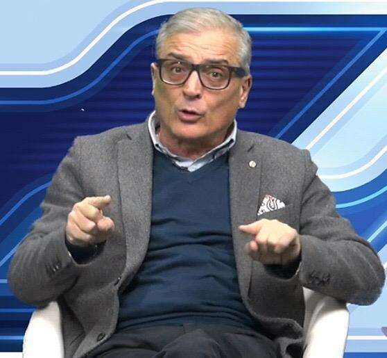 La coperta corta e... i "criticoni" da emarginare