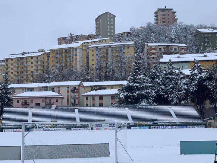 Potenza, accorato appello: "C'è la neve, aiutateci a giocare col Bisceglie"