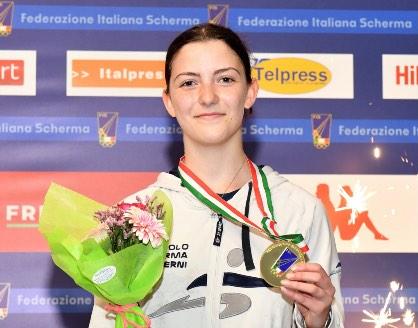 È SOFIA QUIRINI LA CAMPIONESSA ITALIANA DI SPADA CADETTI