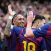 Yamal, al banquillo; Raphinha se adueña de la escena: triplete en el 5-2 del Barça al Sevilla